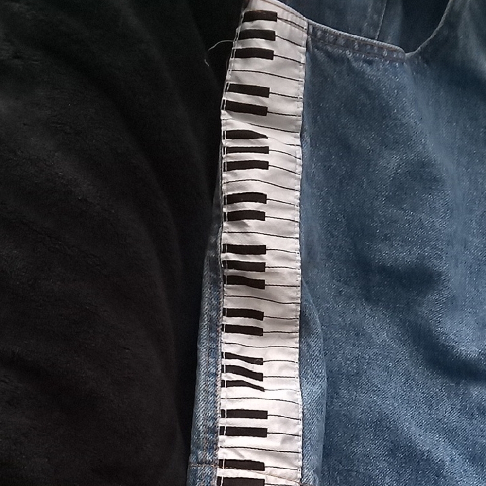 Vintange Jou Jou Blue Denim with Red and White Details - Picture 3 of 4